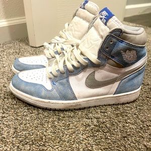 Hyper Royal Jordan 1 size 8 in mens